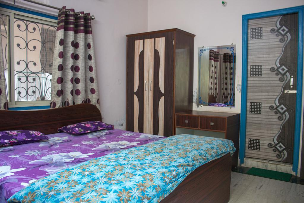 Hotel Golden Crown Laxman Jhula Rishīkesh Екстериор снимка